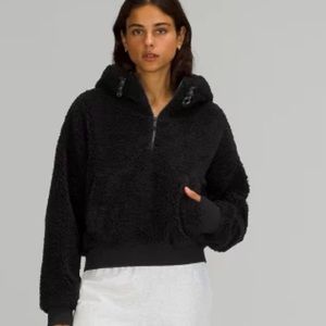LULULEMON textured fleece half zip